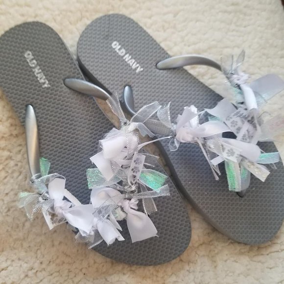 Puppy Paw Prints Flip Flops Sz 6-New - Picture 5 of 6